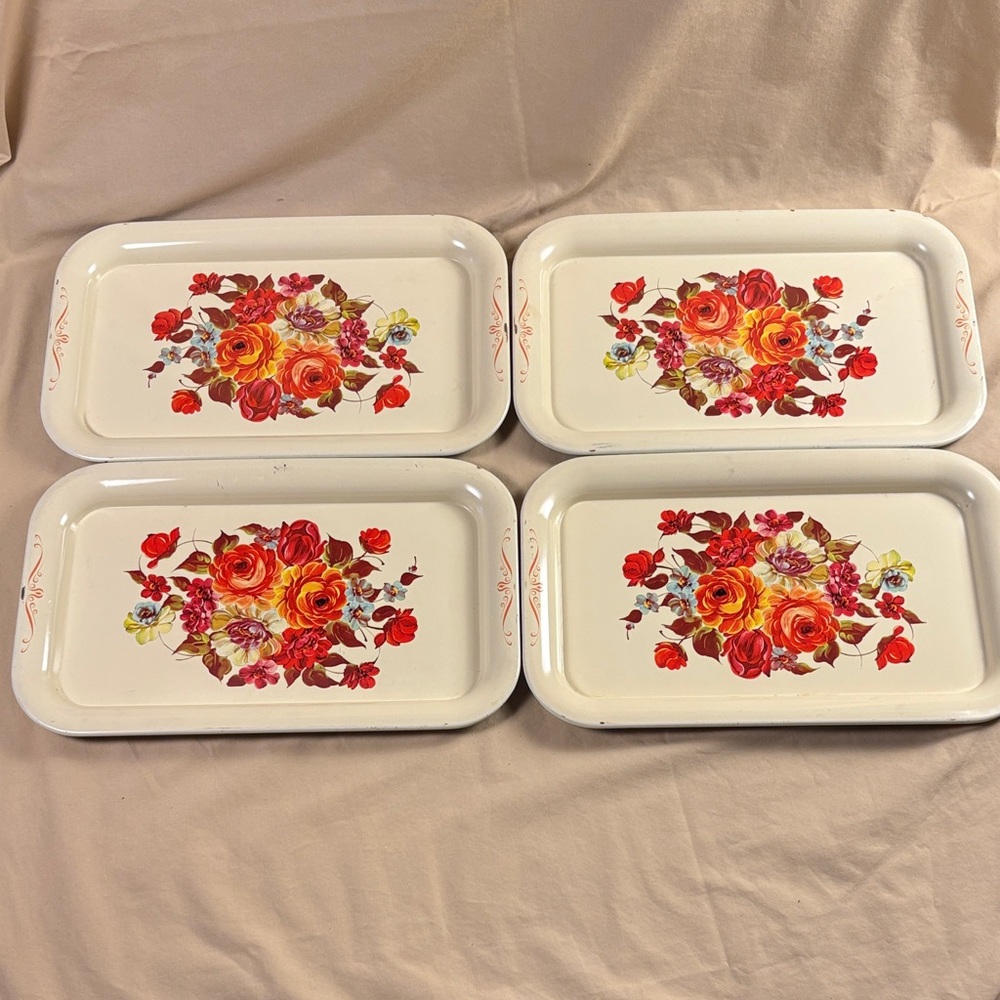 Vintage Ivory Floral Toleware Serving Trays‎ - Set of 4